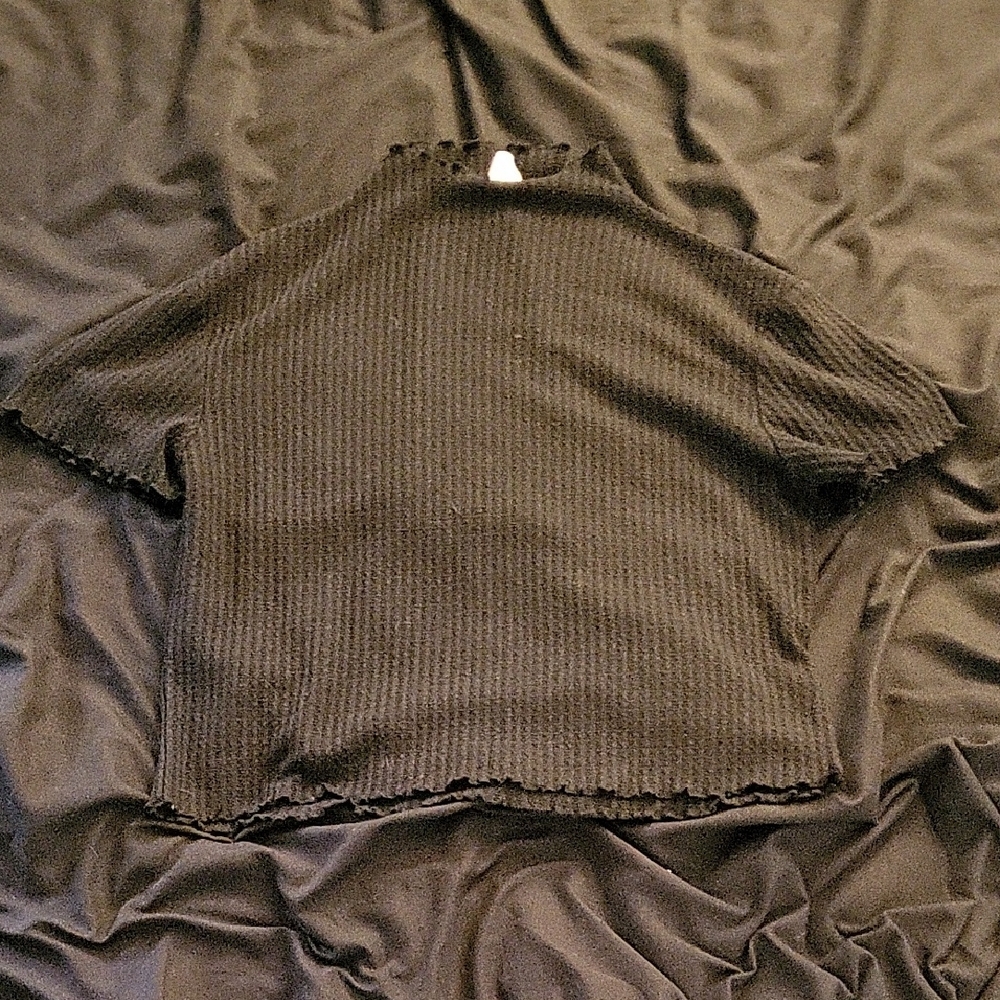 Black Ribbed Short Sleeve Top